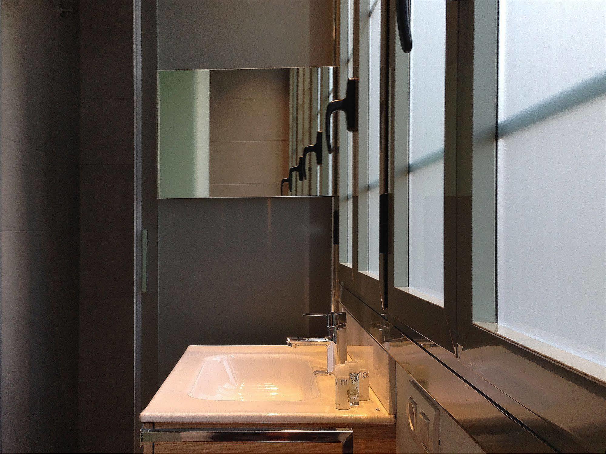 Barcelona Apartment Viladomat Εξωτερικό φωτογραφία